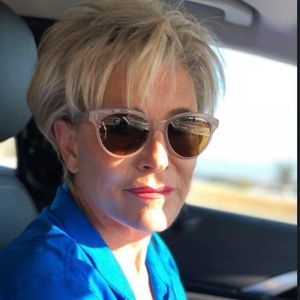 Meet your Posher, Karen